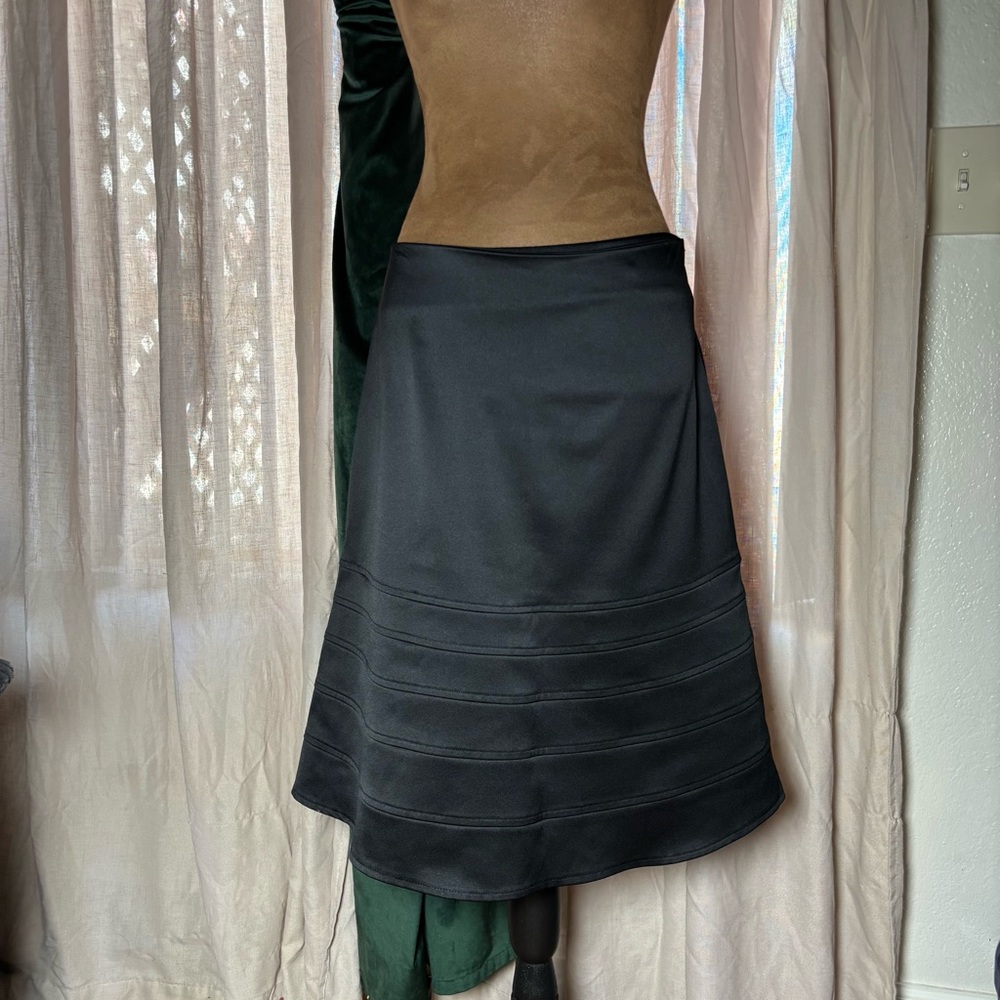 JS Collections Black A-Line Skirt with Tiered Stitch Detailing